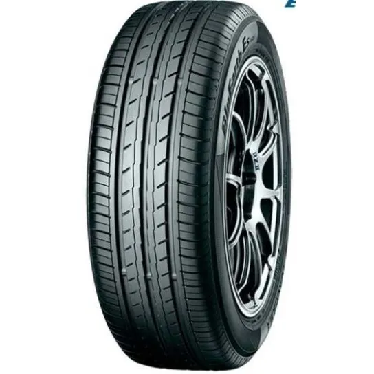 Cubierta Yokohama Bluearth Es32 97v 215/55 R16