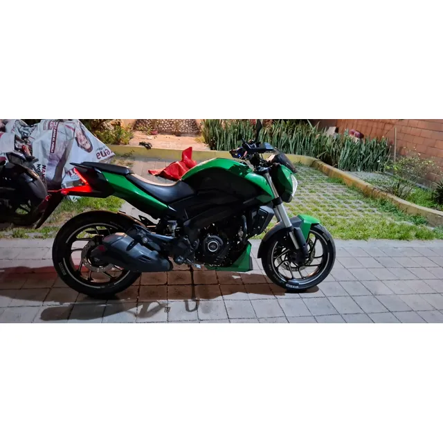 Dominar 400