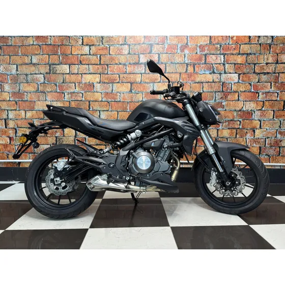 Benelli 302 S