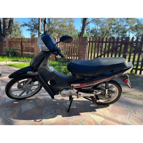 Impecable Moto Yumbo Max 110 Automatica
