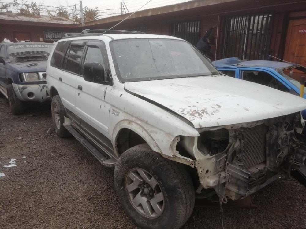 Mitsubishi Montero 1998 - 2007 En Desarme