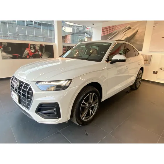 Audi Q5 Sportback 5p Elite Sportback L4/2.0/t Aut Mhev