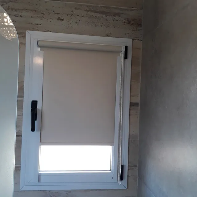 Cortinas Roller Sin Agujerear C/guia Puerta Ventana 70 X 1 M