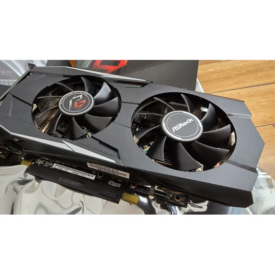 Placa De Video Amd Asrock  Phantom Radeon Phantom Rx570 8gb