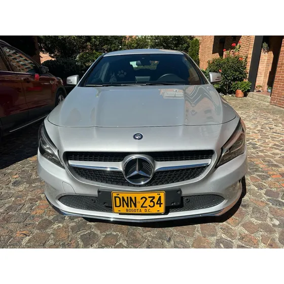 Mercedes-benz Clase Cla 1.6 Cla 180 Shooting Brake