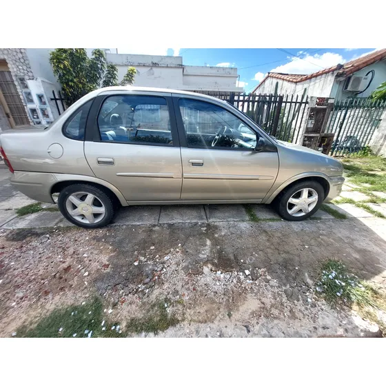 Chevrolet Corsa Classic 1.6