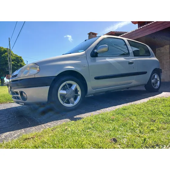 Renault Clio 1.6 Sport