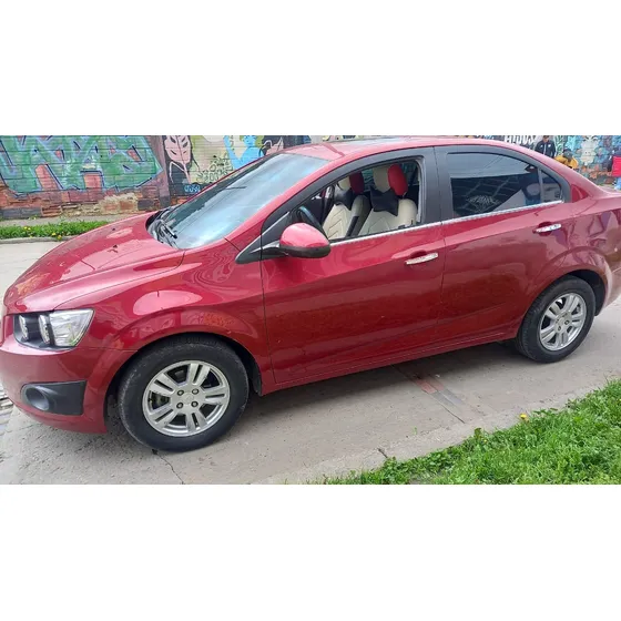 Chevrolet Sonic 1.6 Lt 5 P
