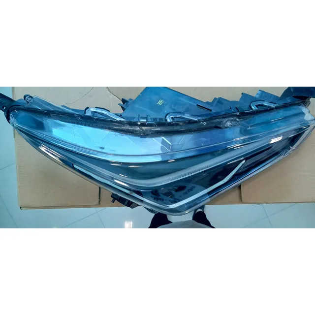 Faro Delantero Derecho Toyota Cross 2024 Original