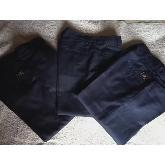 Pantalones Escolares.gabardina Marca Hang Ten Usados Talla28