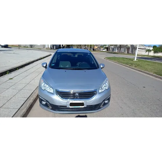 Peugeot 408 2.0 Allure Nav 143cv