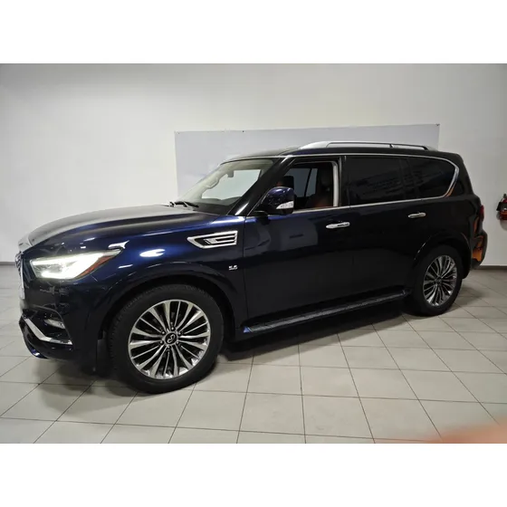 Infiniti Qx80 5.6 Sensory 8 Pasajeros At