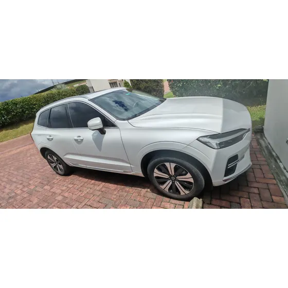Volvo Xc60 2.0 T8 Plus