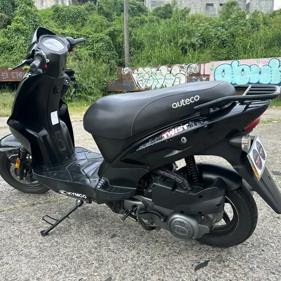 Kymco Twist 125 Modelo 2020 Color Negro Nebulosa