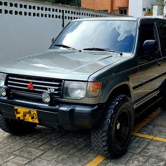Mitsubishi Montero 2007 3.0 V13