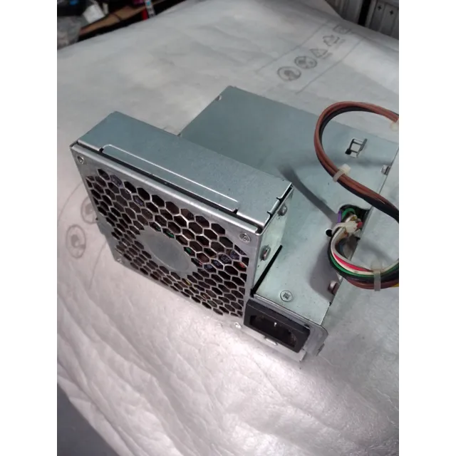 Fuente De Poder 240w Hp 503376-001 Elite 6200 6300 8200 8300