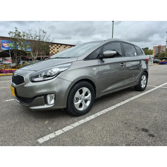 Kia Carens 2.0 Suv Ex