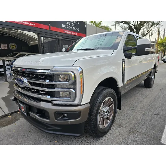 Ford F-250 4p King Rang V8/6.7/tdi Aut