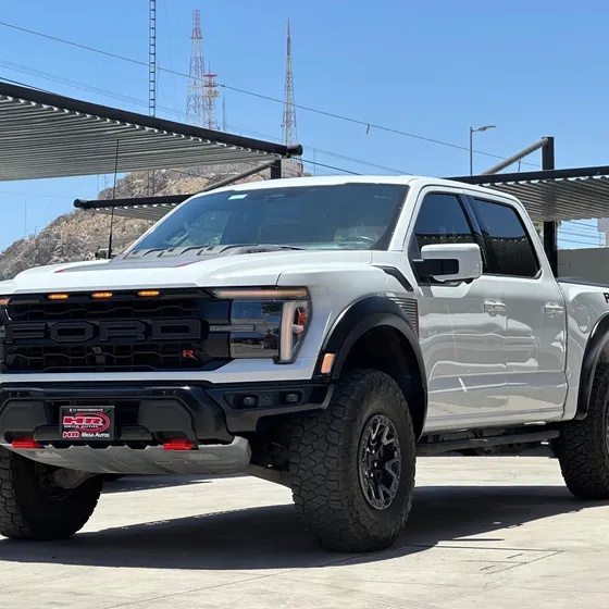 Ford Lobo Raptor 2024 5.2 V8 R 4wd At