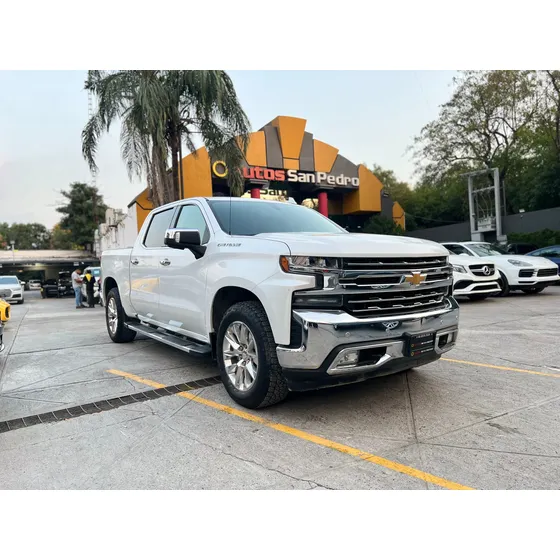 Chevrolet Cheyenne 5.4 2500 Doble Cab Ltz 4x4 At