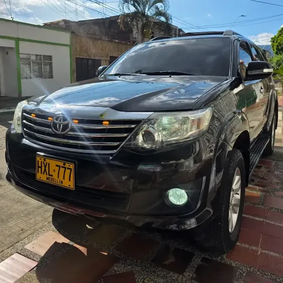 Toyota Fortuner 2014 2.7l 4x2
