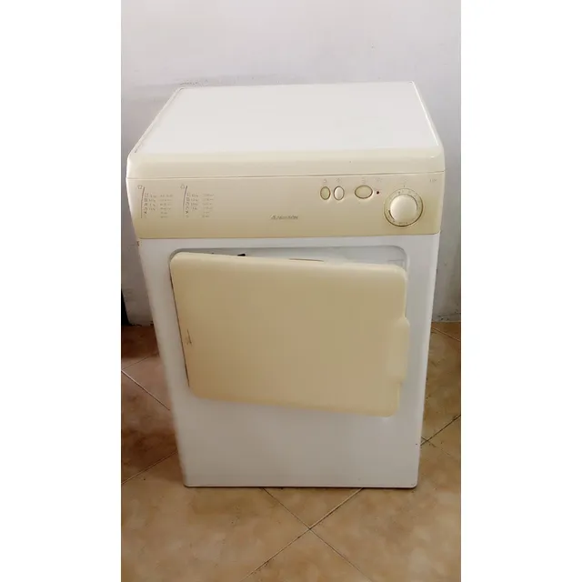 Secadora Ariston 6.5 Kgs.