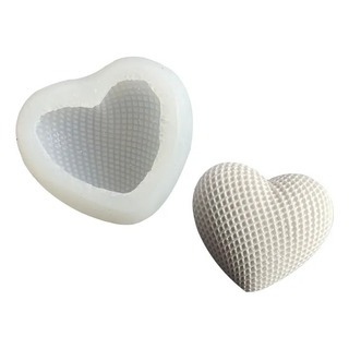 Molde Silicon Corazon Rejilla Grabado Jabón Vela 8.2x7.5x5cm Molde Silicon Corazon Rejilla Grabado Jabón Vela 8.2x7.5x5cm