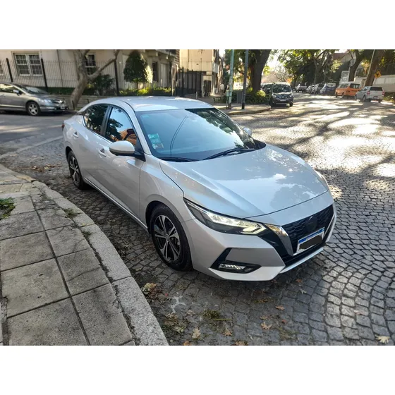 Nissan Sentra 2.0 Advance