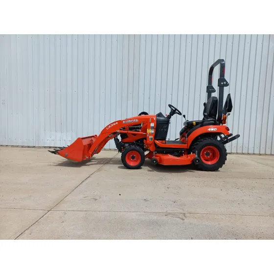 Tractor Kubota 4x4 23 Hp Con Pastera Y Pala Frontal