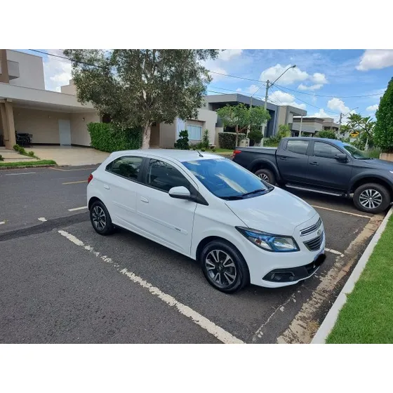 Chevrolet Onix Onix 1.4 Mpfi Ltz 8v Flex 4p Manual