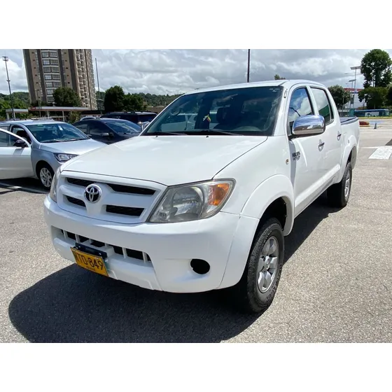 Toyota Hilux 2.7 4x4