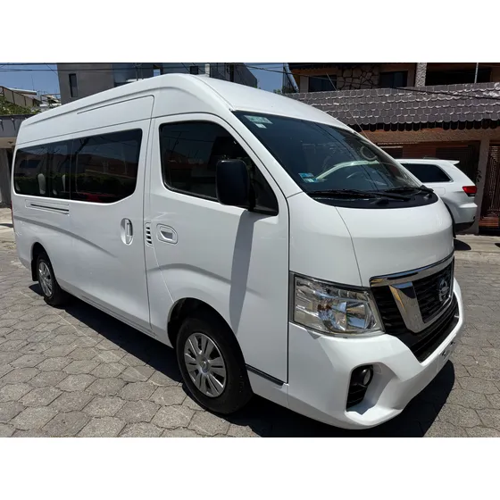 Nissan Urvan 2.5 15 Pas Amplia Aapack Seg Mt