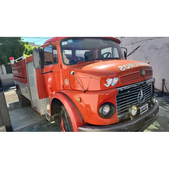 M. Benz 1112, Autobomba, Cisterna, Particulares, Facilidades