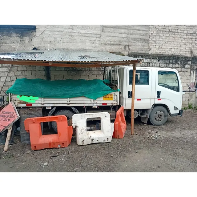 Camión Doble Cabina, Baranda De 4 Toneladas
