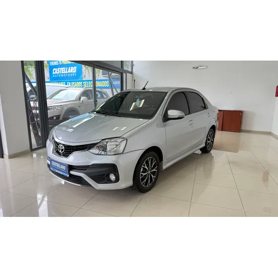 Toyota Etios 1.5 Platinum At