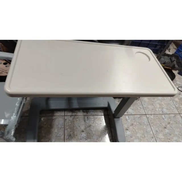Mesa Con Ruedas Auxiliar Para Cama Nueva Cod7312 Asch