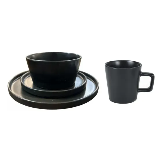 Juego De Platos Negro Mate  Para 4 Personas