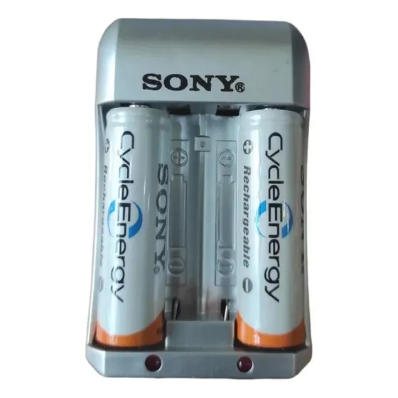 Cargador Multiuso Baterías Recargables +2 Pilas Sony
