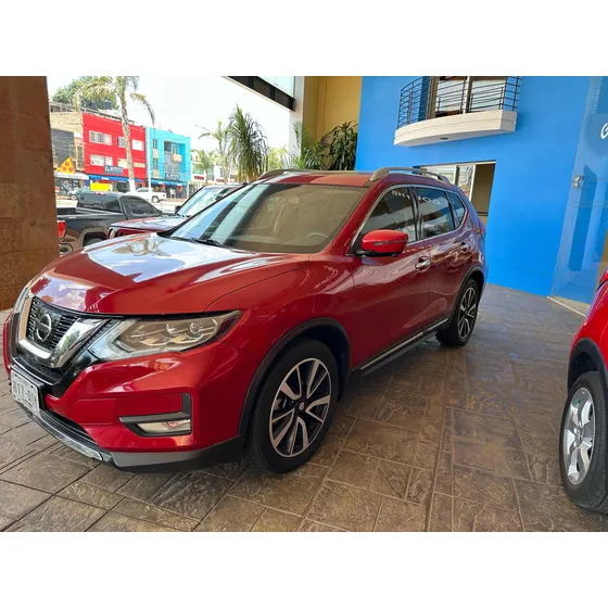 Nissan X-trail 2.5 Exclusive 3 Row Cvt