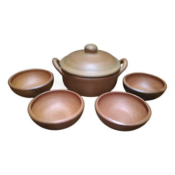 Olla De Barro Aljuma 2.25l + 4 Platos Locreros