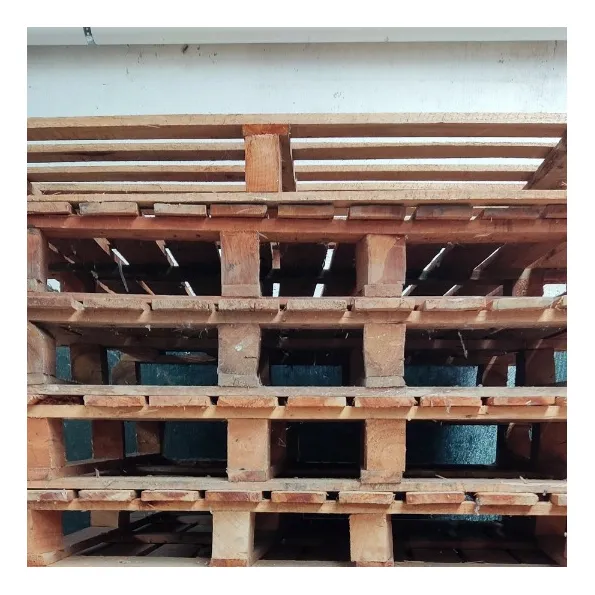 Palets Madera Usados  1,00 X 1,20 No Hacemos  Envíos. 