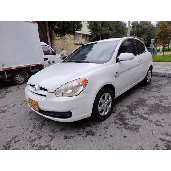 Hyundai Accent 1.6 Gls 4 P