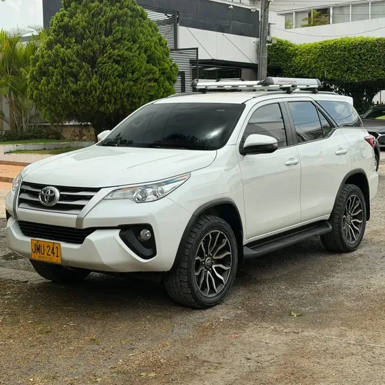 Toyota Fortuner 2020 2.4 Street At 7as