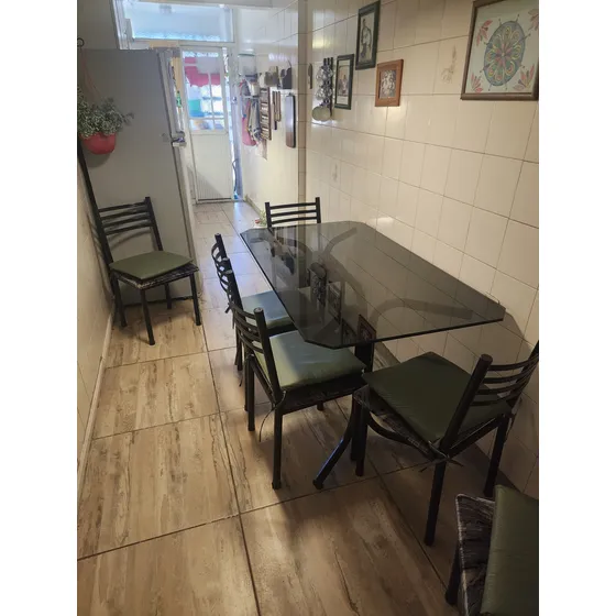 Mesa De Vidrio Y Caño Con Seis Sillas De Caño T.en Pana
