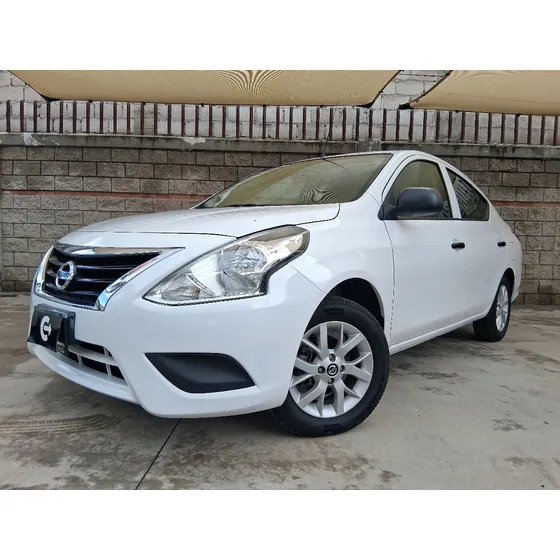 Nissan V-drive 4p L4/1.6 Man