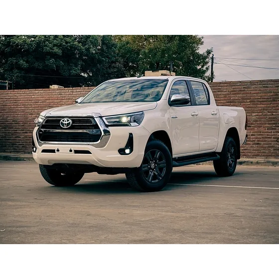 Toyota Hilux Pick-up 2.8 Cd Srv 204cv 4x2 At