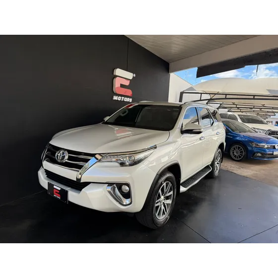 Toyota Sw4 Toyota Sw4 2.8 Tdi Srx 5l 4x4 (aut)