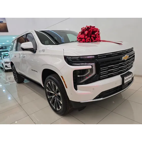 Chevrolet Suburban 6.2 High Country 4x4 At