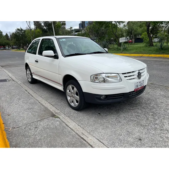 Volkswagen Pointer 1.6 Trendline Ba Abs Aa Cd Ra Mt