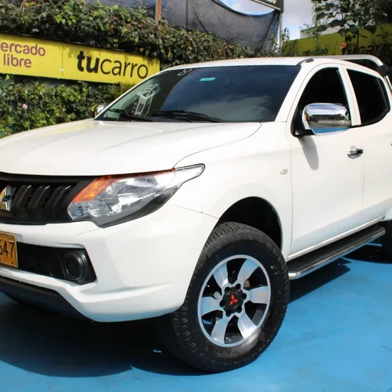 Mitsubishi L200 2020 2.5 Doble Cabina 4x4